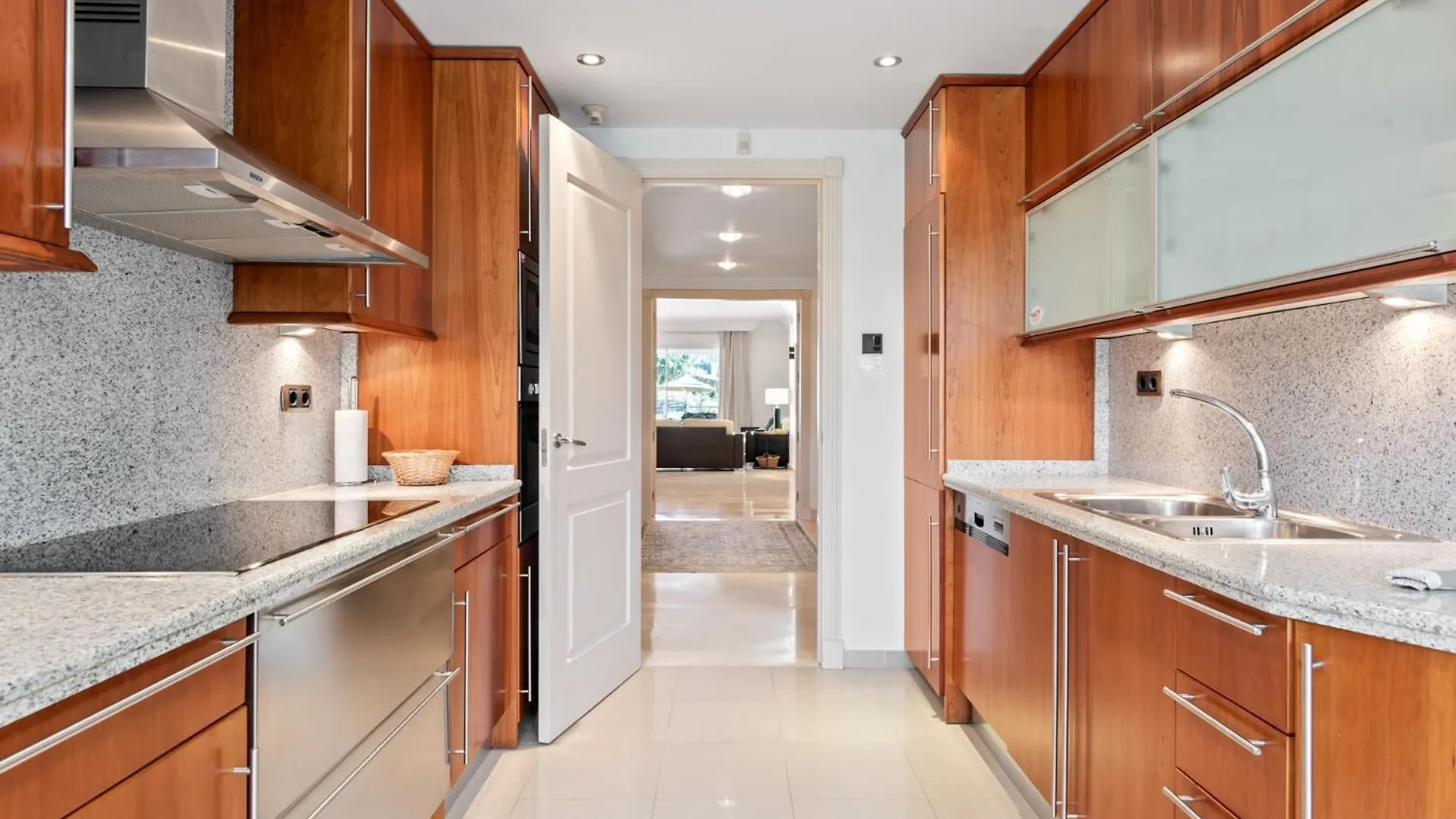 Albatross Hills Apartment Marbella Spanyolország